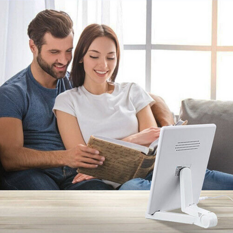 Compact bright light therapy lamp
